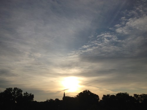 Kijk de toren weer glanzen
