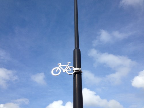 Nee. ik ga ook niet op de fiets.