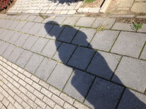 Kijk maar, hier loop ik.