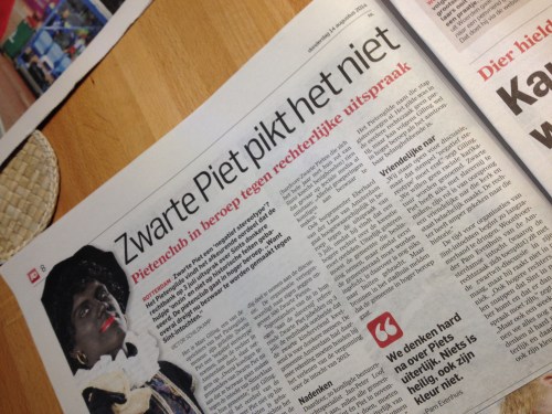 Zwartepietenpettenopstand in Nederland..we zullen ze met pepernoten om de oren gooien