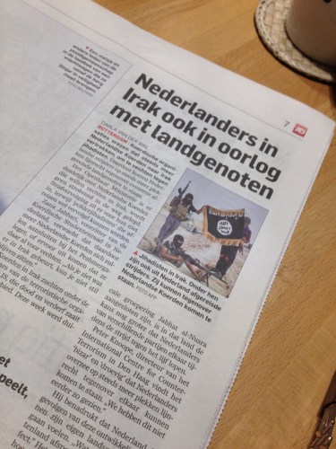 Dit zijn geen Nederlanders, dit zijn houders van een Nederlands paspoort. Wat mij betreft zijn ze dat paspoort kwijt zodra ze in een ander land gaan vechhten voor welk doel dan ook.